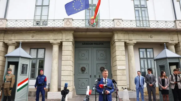 El reto de Hungría: Desmantelar la "máquina de propaganda" de Viktor Orbán