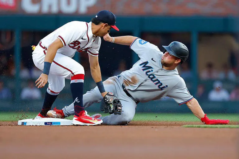 Noche de pesadilla en Atlanta: Veterano verdugo castiga a unos Marlins sin respuestas