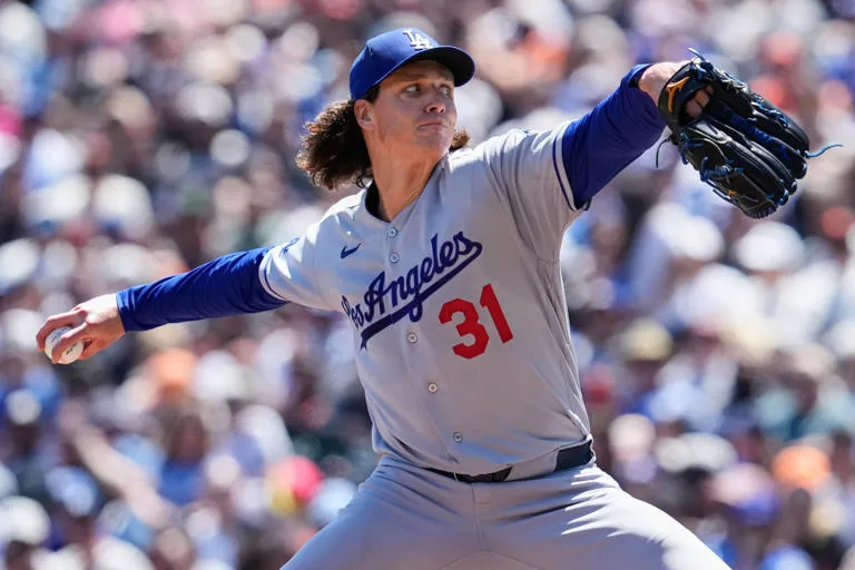Glasnow y Scott lanzan joya de un solo hit y los Dodgers blanquean a los Gigantes