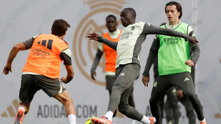 Movimientos en la élite: El regreso de Mendy marca la pauta mientras Alexander-Arnold, Carreras y Rüdiger causan baja