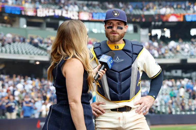 Los Gigantes de San Francisco ajustan su plantilla antes del choque crucial contra los Dodgers