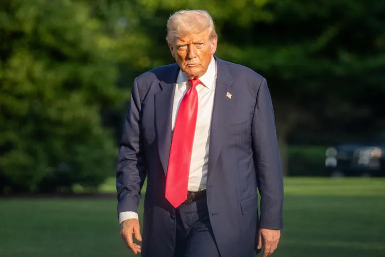 El presidente Donald Trump encabeza reunión estratégica con la monarquía británica en el Reino Unido