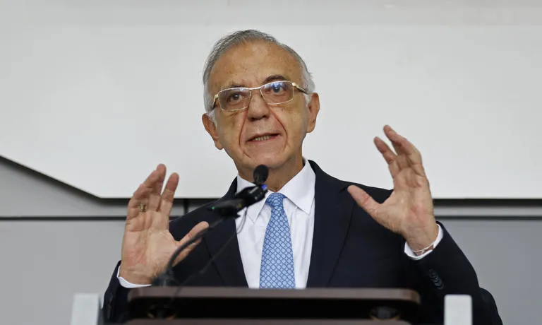 Giro judicial en Guatemala: El Supremo anula la orden de captura contra Iván Velásquez