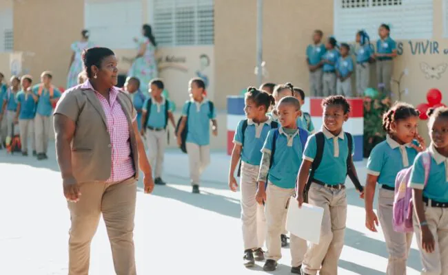 Educación llama a la comunidad educativa al regreso a clases este lunes 6 de abril, tras asueto de Semana Santa