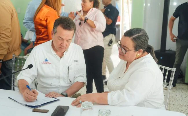 Ministro Ito Bisonó coordina en terreno inicio de proyecto habitacional en Montellano tras disposición del presidente Abinader