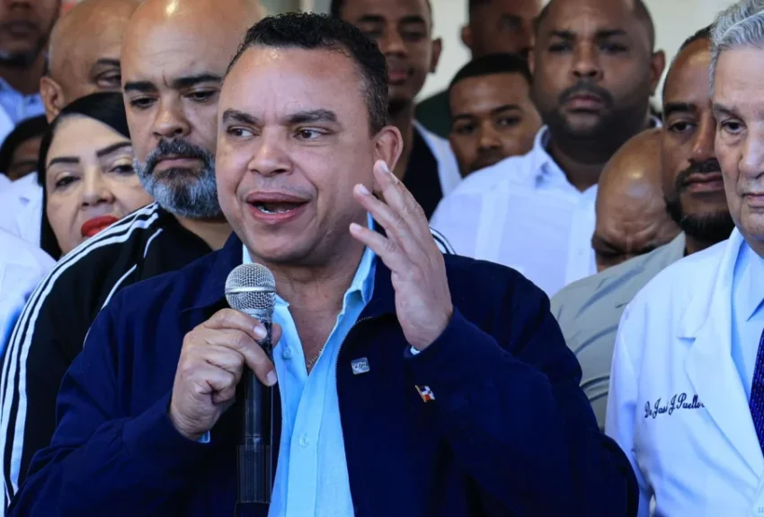 Titular SNS garantiza hospitales están preparados para asistir en Semana Mayor;refuerza personal y activa protocolos