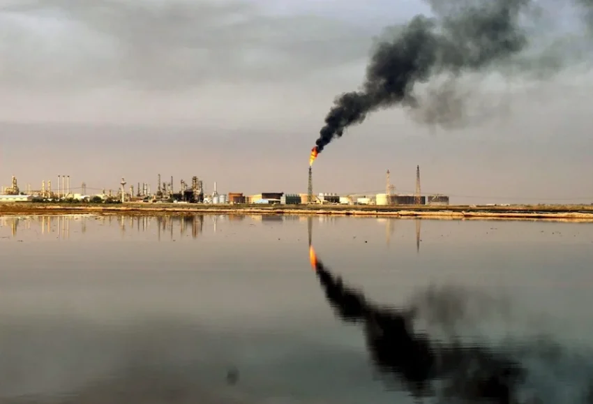 El brent cae un 7,15 %, hasta los 96,14 dólares, por el acercamiento entre EE.UU. e Irán