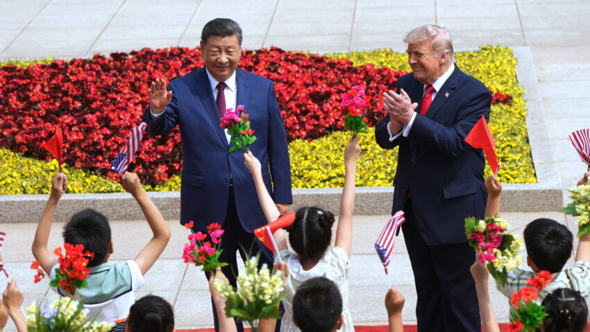 Grandiosa ceremonia de bienvenida que le da China a Trump