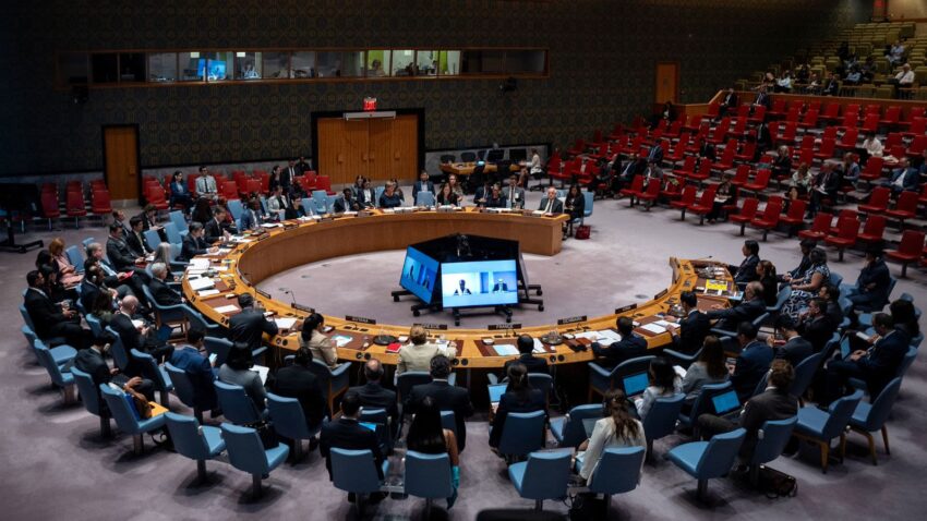 Medios: EE.UU. amenaza a un diplomático palestino para que retire su candidatura ante la ONU