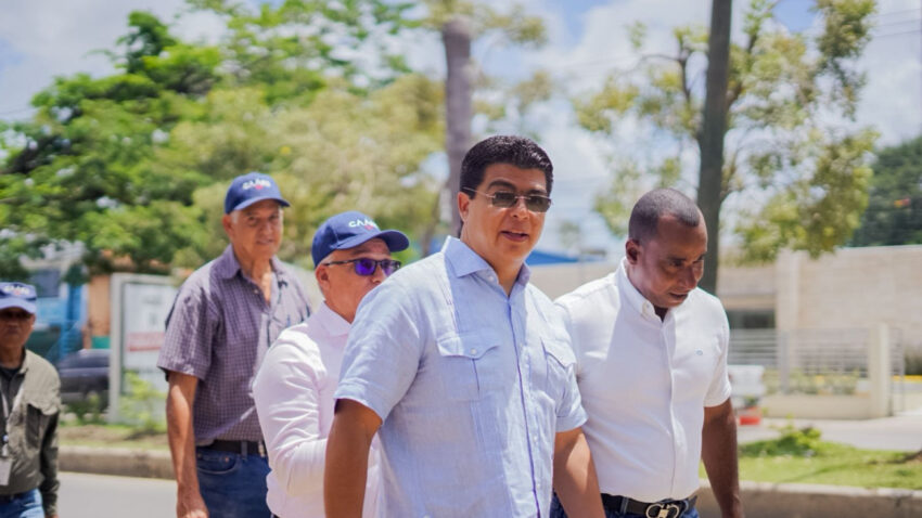 Operativo de la Caasd en Cuesta Hermosa mejorará presión del agua y reducirá problemas de drenaje