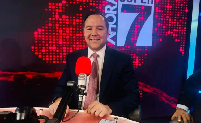 PLD le saca el cuerpo al acuerdo migratorio entre RD y EUA; Johnny Pujols dice "por el momento" no se tocará ese tema