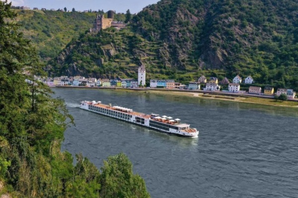 Viking celebra cifras de reserva para 2026 y 2027
