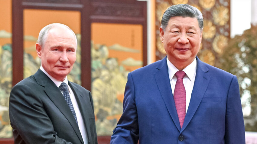 Putin y Xi conversan en un ambiente amistoso durante un té