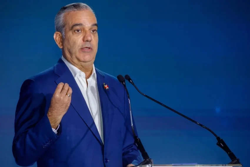 Abinader: «Inversión en RD es segura; somos oasis en región»