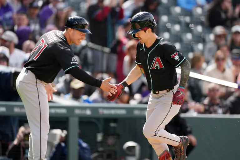 Ofensiva de Corbin Carroll define la victoria de los Diamondbacks frente a los Rockies