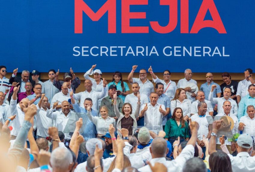 Carolina consolida respaldo de la estructura del PRM en la región Este