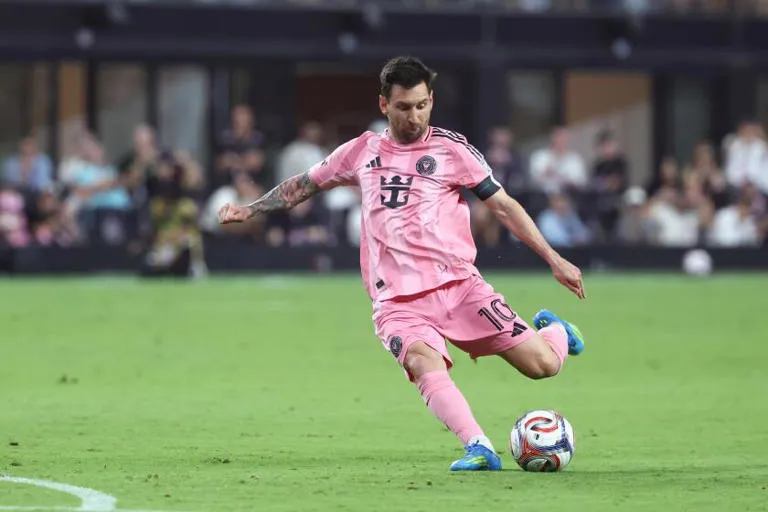 El salario de Messi duplica al de cualquier otro jugador en la MLS
