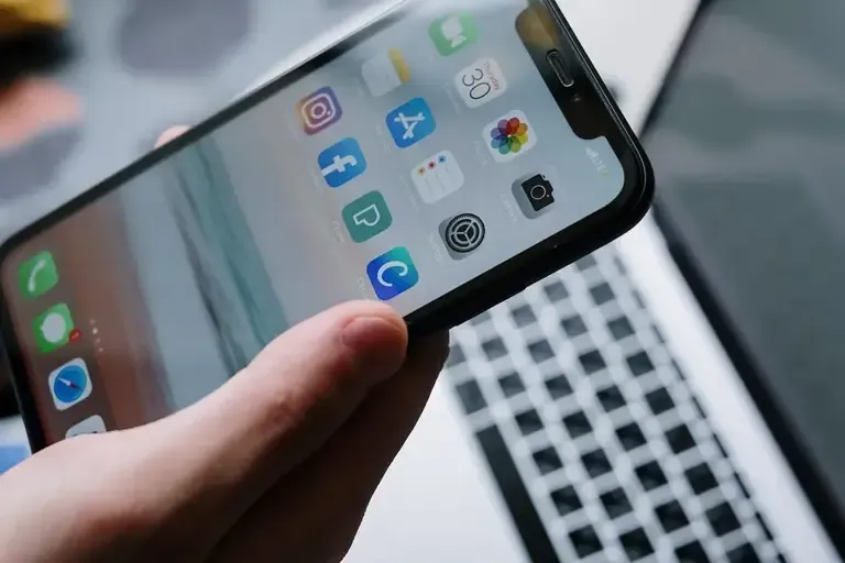 Hacking en iPhone: Riesgos reales y cómo proteger tu dispositivo