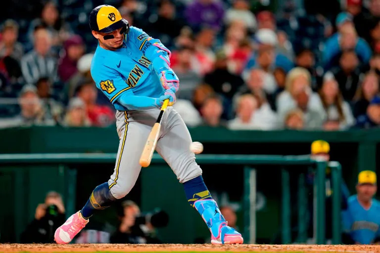 ¡Noche Perfecta!: William Contreras castiga con 4 hits y los Cerveceros aplastan a los Nacionales