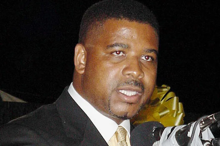 Justicia en el Caribe: Condenan al Ex Primer Ministro de las Islas Turcas y Caicos a 4 Años de Prisión por Corrupción