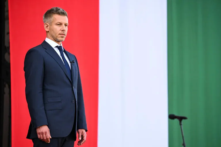 El nuevo gobierno húngaro condena ataque ruso en Transcarpatia y convoca al embajador