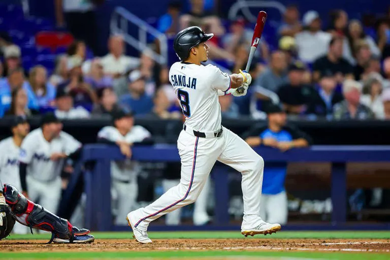 Paliza histórica en Miami: Los Marlins aplastan a los Bravos y reviven una hazaña ofensiva que no lograban desde 2022