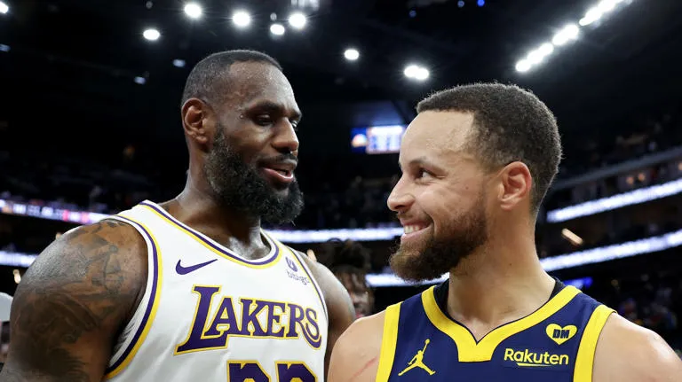 Draymond Green refuta a JJ Redick con una comparativa entre LeBron James y Stephen Curry