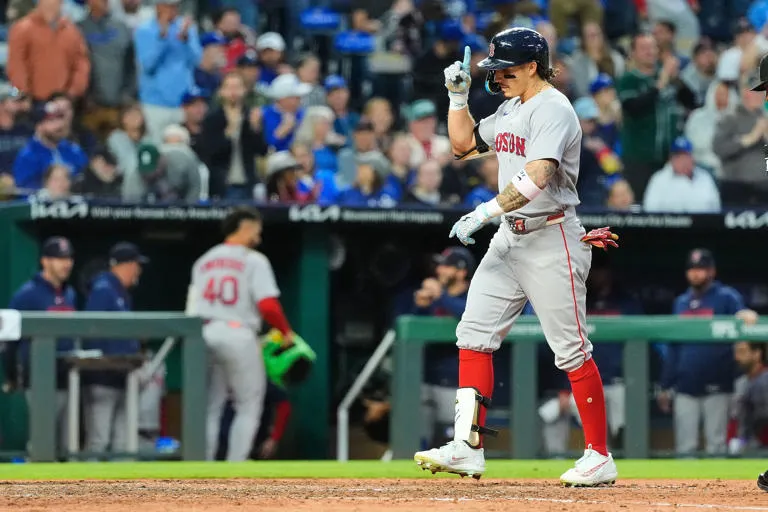 Jonrón de 2 carreras de Durán da a Medias Rojas triunfo de 4-3 sobre Reales