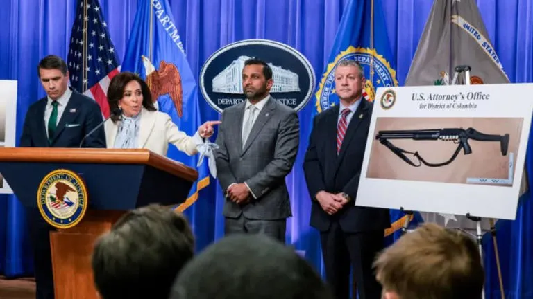 Controversia tras la Cena de Corresponsales: Jeanine Pirro asegura que un agente del Servicio Secreto resultó herido