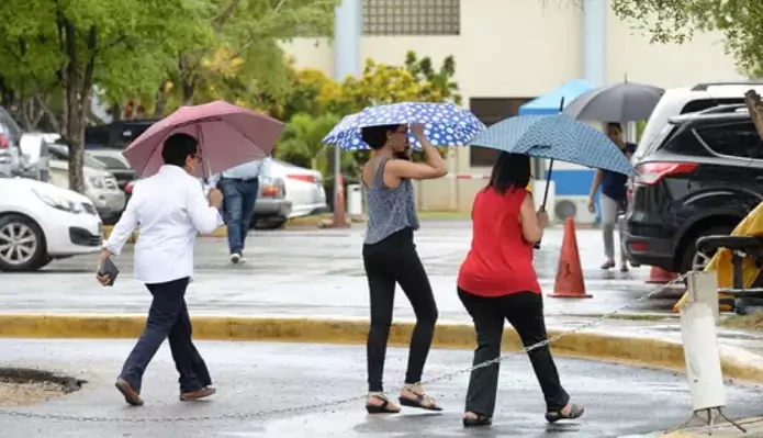 Indomet pronistica aguaceros dispersos y tronadas en varias localidades por efectos de vaguada