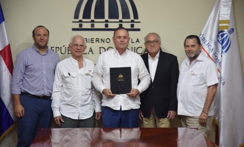 Gobierno extiende subsidio a fertilizantes por RD$1,090 MM
