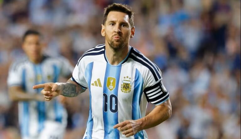 Argentina anota 3 goles contra Argelia y gana su primer partido en el Mundial 2026