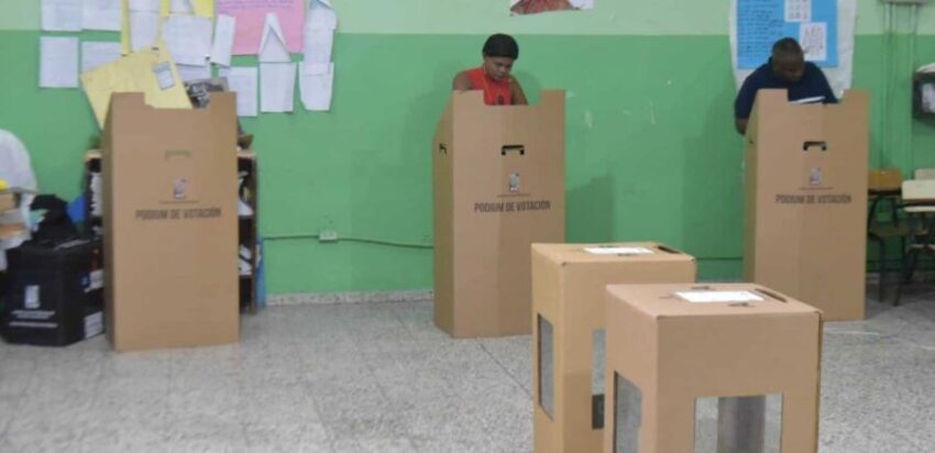 Falta de participación, desilusión y una falta de fe impactan la democracia.