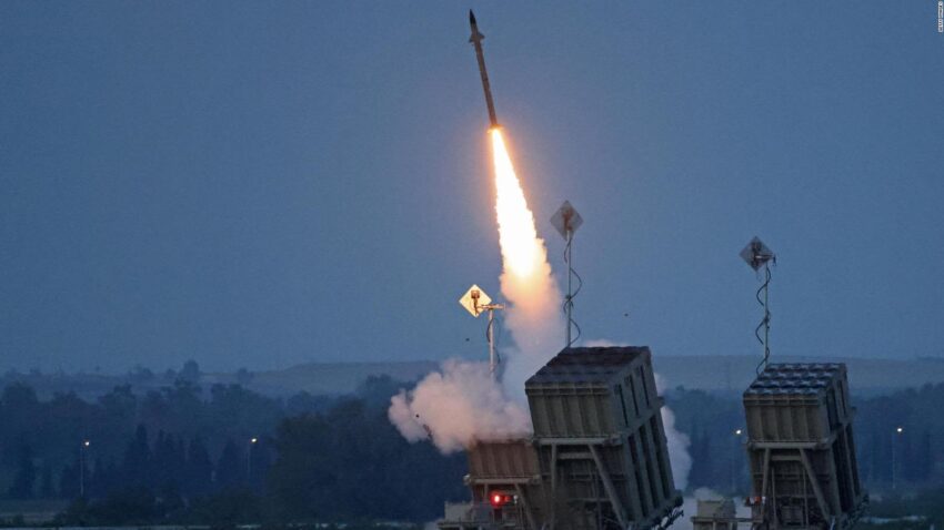 Israel pone a prueba una Cúpula de Hierro mejorada frente a cohetes, misiles y drones