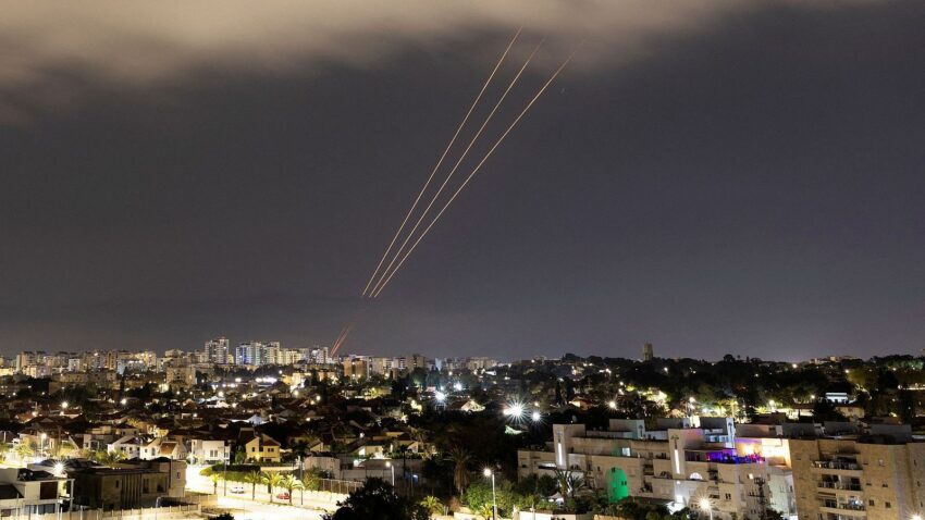 Jordania intercepta cinco misiles iraníes en su territorio