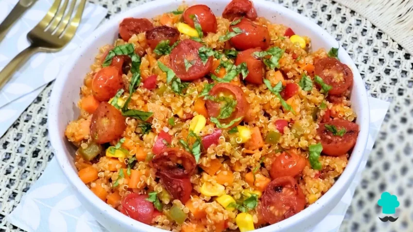 Receta de Bowl de quinoa con verduras salteadas: el plato exprés más saludable