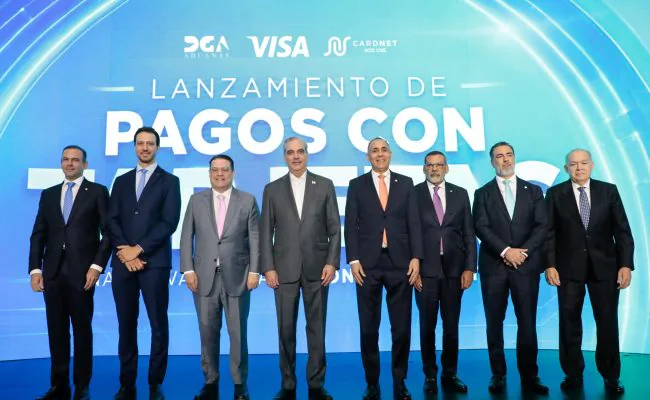 DGA facilita pago de impuestos con tarjetas de crédito o débito; presidente Abinader encabeza lanzamiento de plataforma dirigida a fortalecer transformación digital de los servicios aduaneros