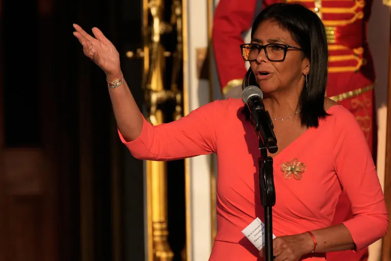 Estados Unidos respalda los esfuerzos de diálogo entre el Gobierno y la oposición en Venezuela