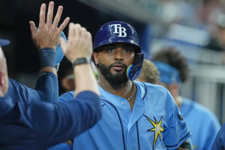 Dominio Implacable: Rasmussen Lanza una Joya y Caminero Brilla en la Paliza de los Rays sobre los Marlins
