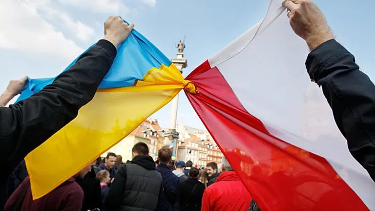 El peso de la historia: La conmemoración de la Masacre de Volinia tensa la relación polaco-ucraniana en Gdańsk