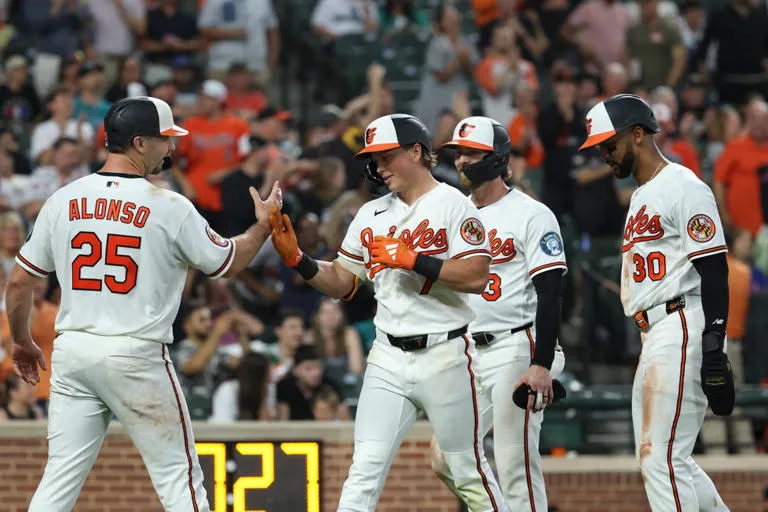 Poderío Joven y Pitcheo Intratable: Los Orioles Retoman la Ruta del Triunfo