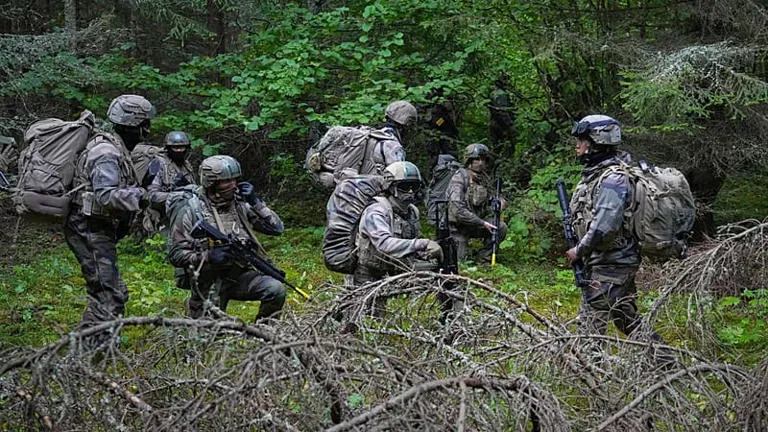 Soberanía Tecnológica y Defensa: Francia Probará "ARCADIA", una Avanzada IA Militar para la Toma de Decisiones como Alternativa al Sistema Estadounidense