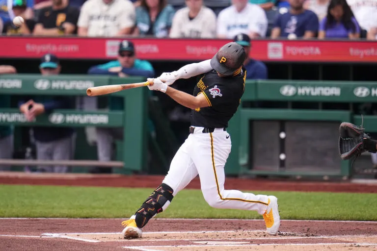 Poder ofensivo: Brandon Lowe y Henry Davis guían la victoria de los Piratas 5-1 sobre los Marineros