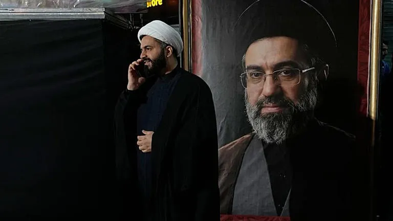 Desafío Teocrático: El Ayatolá Mojtaba Jamenei Proclama la Victoria Absoluta de Irán sobre Occidente