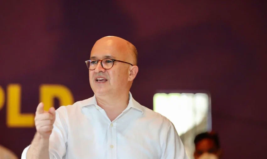 Francisco Domínguez Brito: “Antes de pedir más impuestos, el Gobierno debe corregir su despilfarro y rendir cuentas al país”