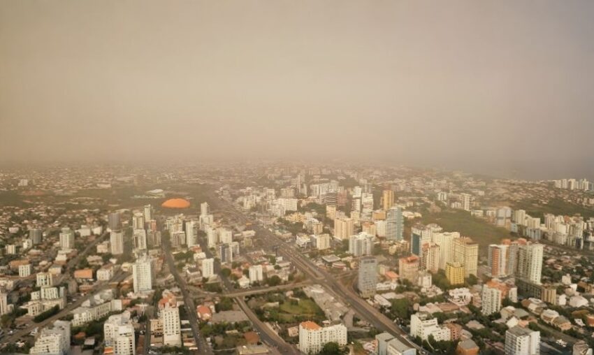 INDOMET informa persistencia de polvo del Sahara con ambiente caluroso y pocas lluvias hasta el viernes