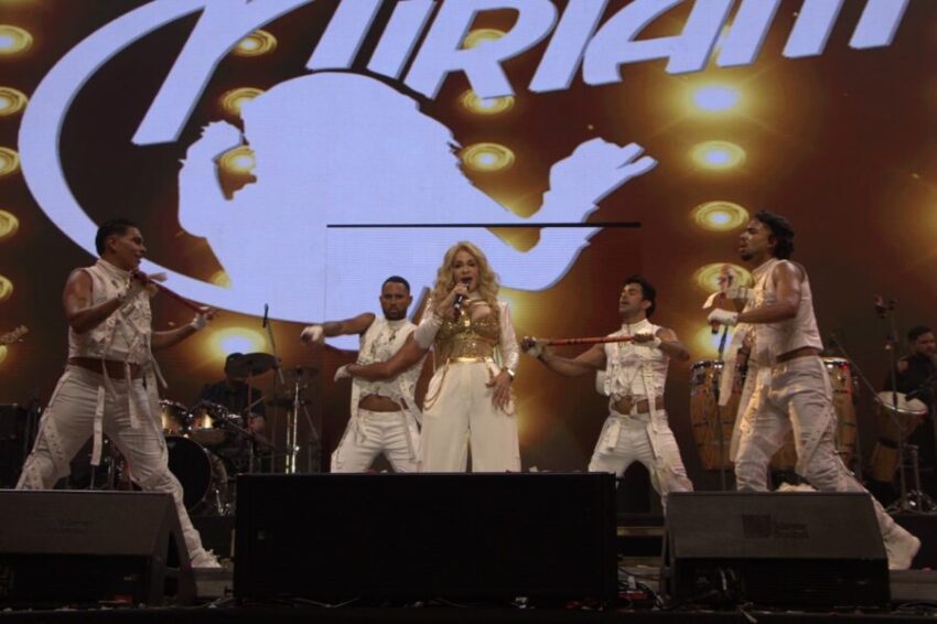 Miriam Cruz logra buena aceptación en evento de merengue en Caracas