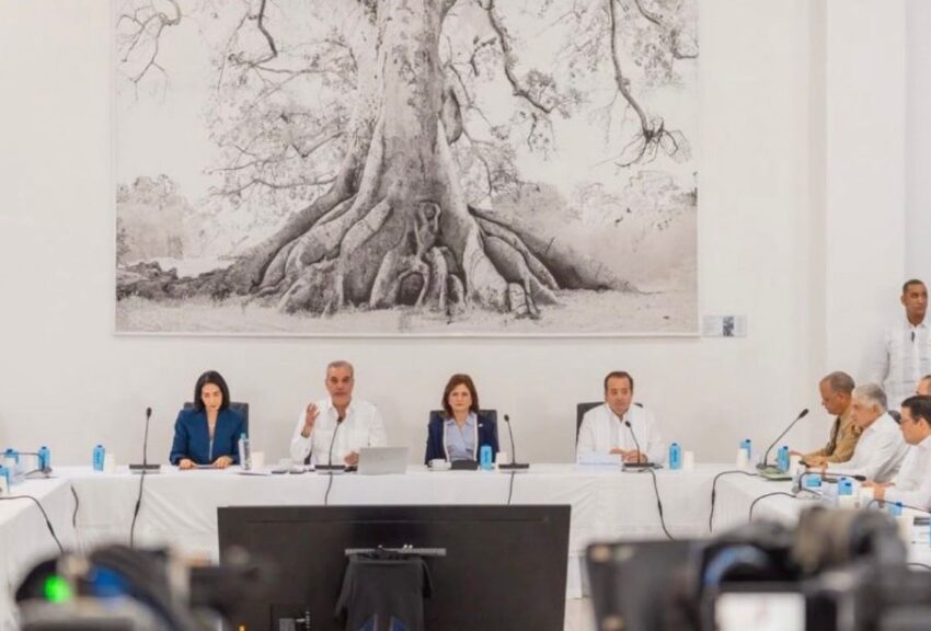 MIVHED impulsa más de RD$4,400 millones en proyectos de vivienda e infraestructura en Santiago