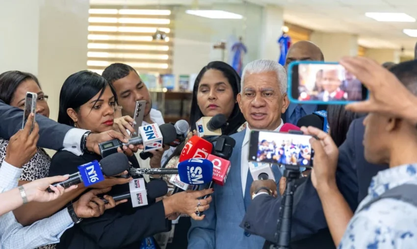 Ricardo De los Santos asegura nuevo Código Penal responde a demandas de la sociedad de hoy, pero reconoce el derecho a impugnar