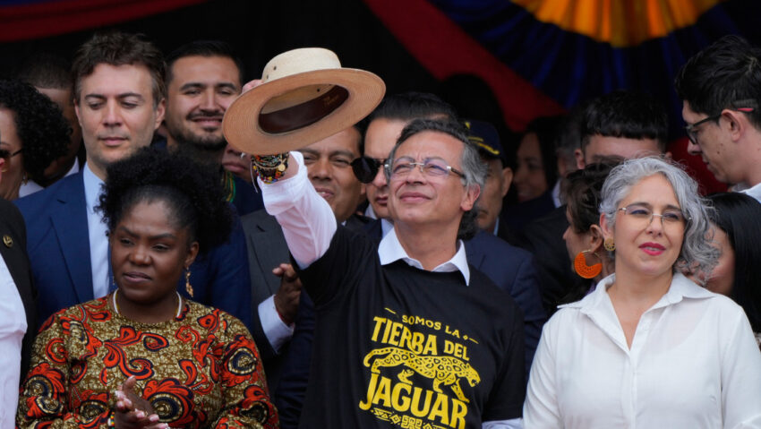 El llamado de Petro a De la Espriella en su último discurso como presidente